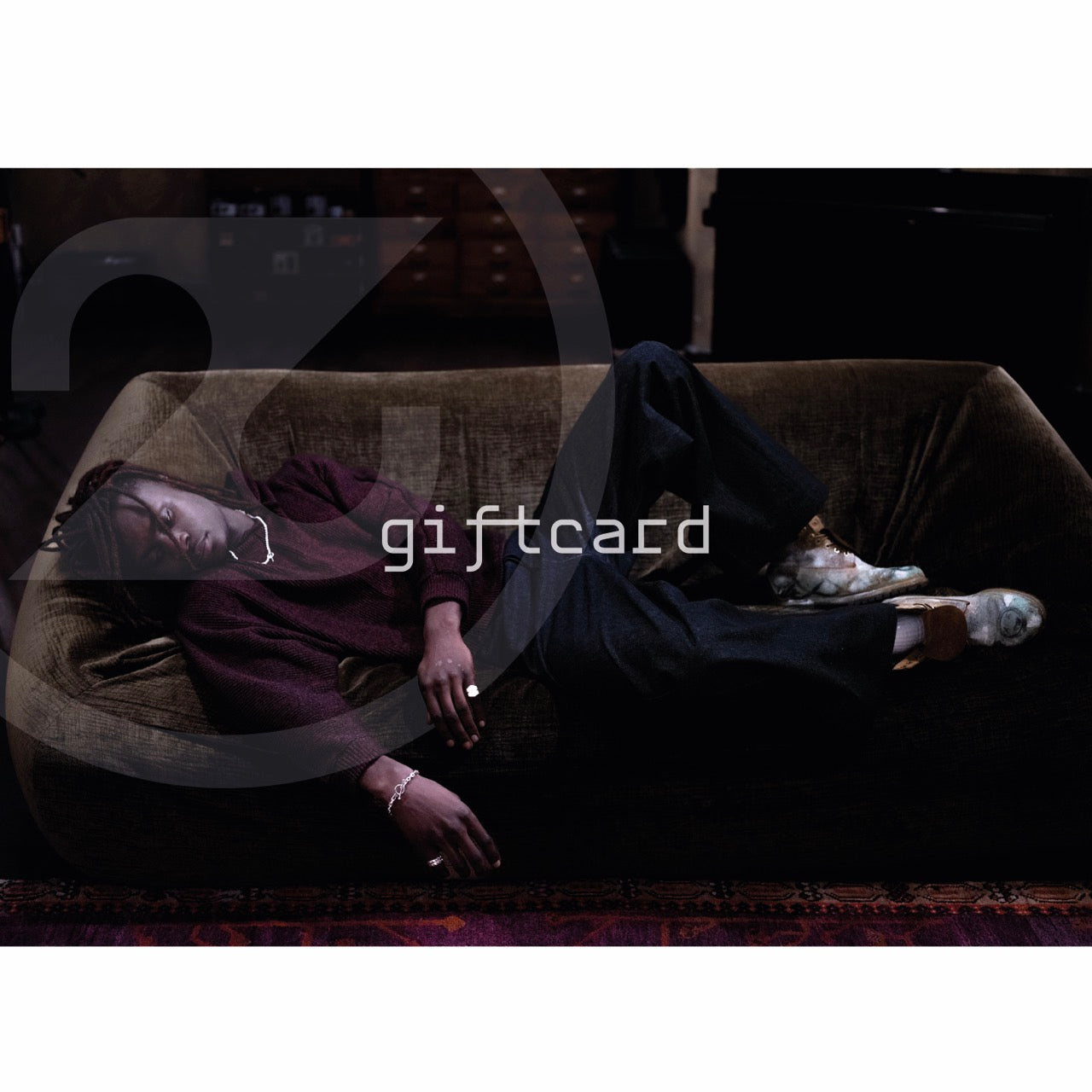 ein geschenkgutschein von zweisilber, für individuelle schmuckanfertigungen und personalisierte schmuckideen