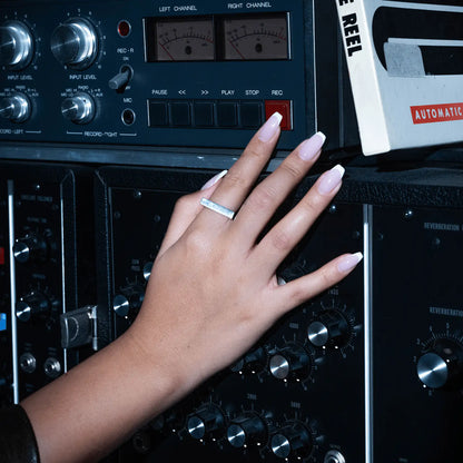 silver bar echtsilberring von zweisilber aus hamburg, der marke mit dem meisten swag.