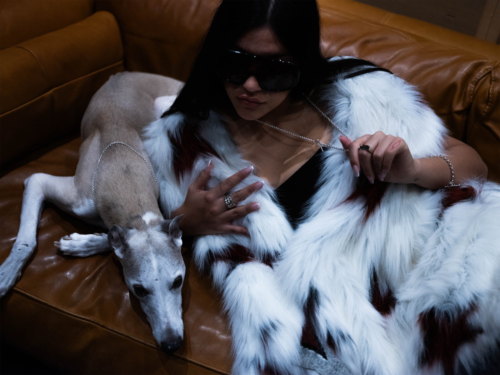 minimalistischer designer schmuck aus massivem sterling silber von zweisilber – handgefertigte statement pieces und individuelle sonderanfertigungen